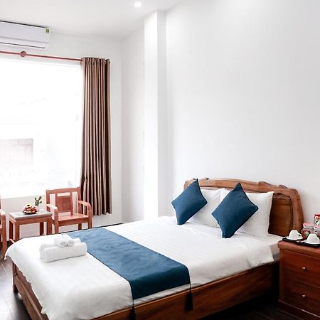 La Cactus Hotel 1 Куи Нхон Екстериор снимка