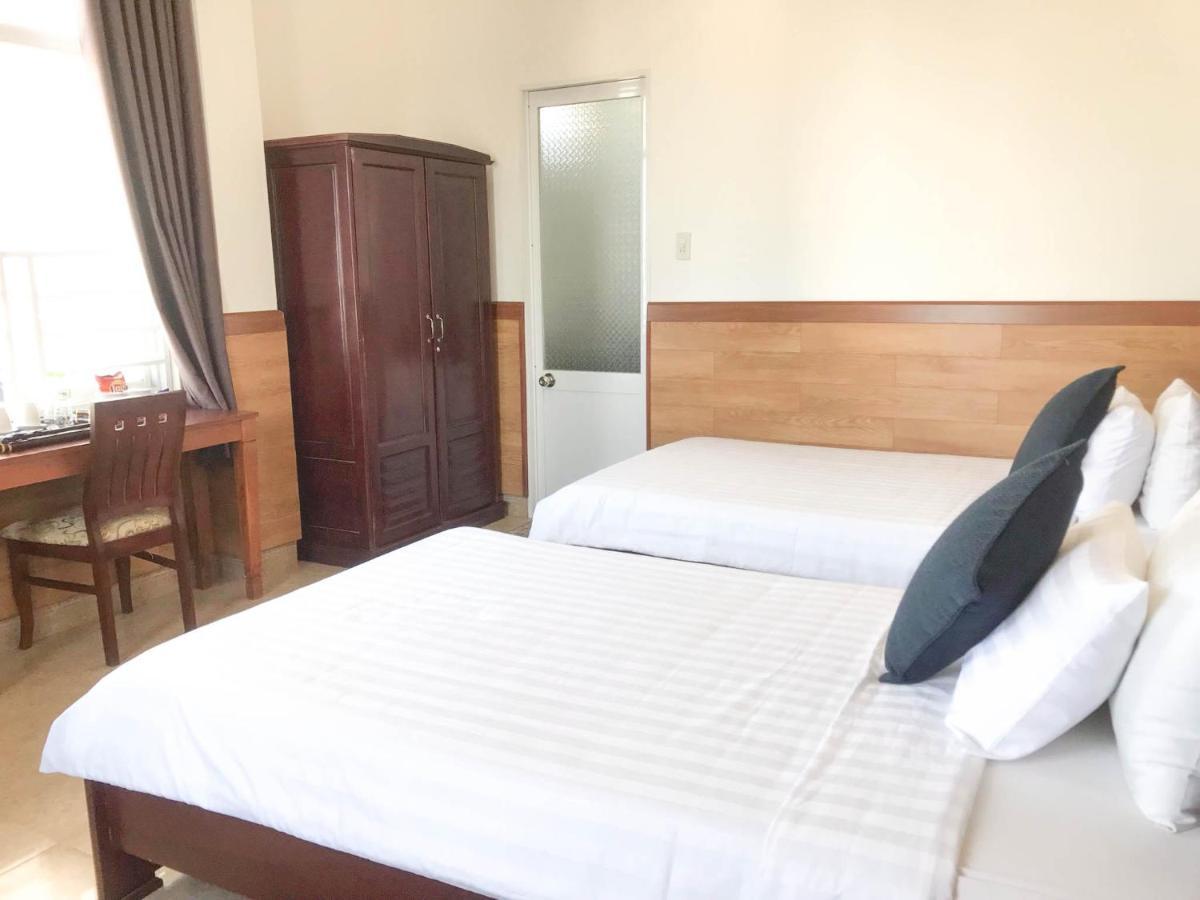 La Cactus Hotel 1 Куи Нхон Екстериор снимка