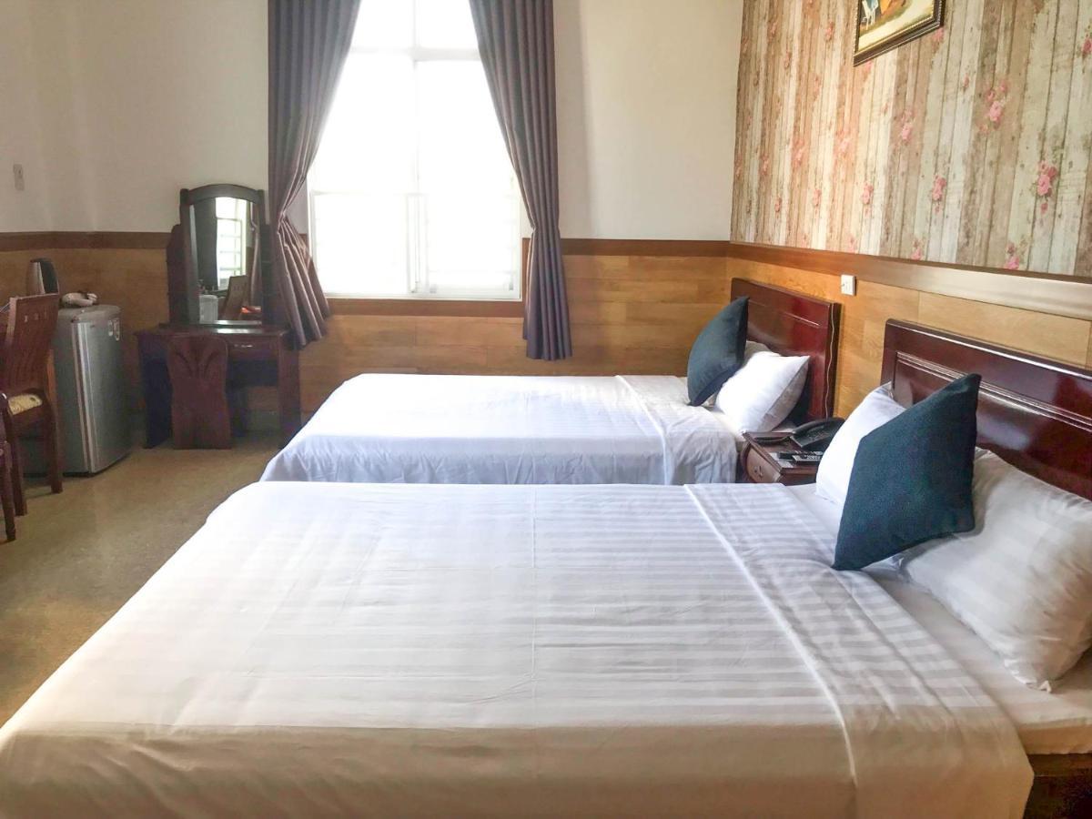 La Cactus Hotel 1 Куи Нхон Екстериор снимка