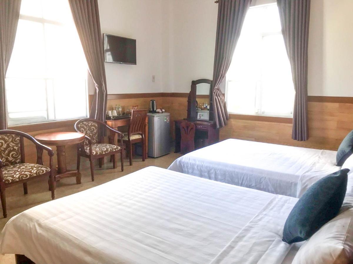 La Cactus Hotel 1 Куи Нхон Екстериор снимка